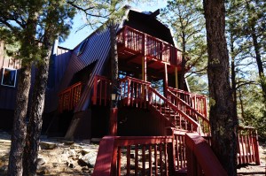 Whispering Pines Cabins - The Chalet